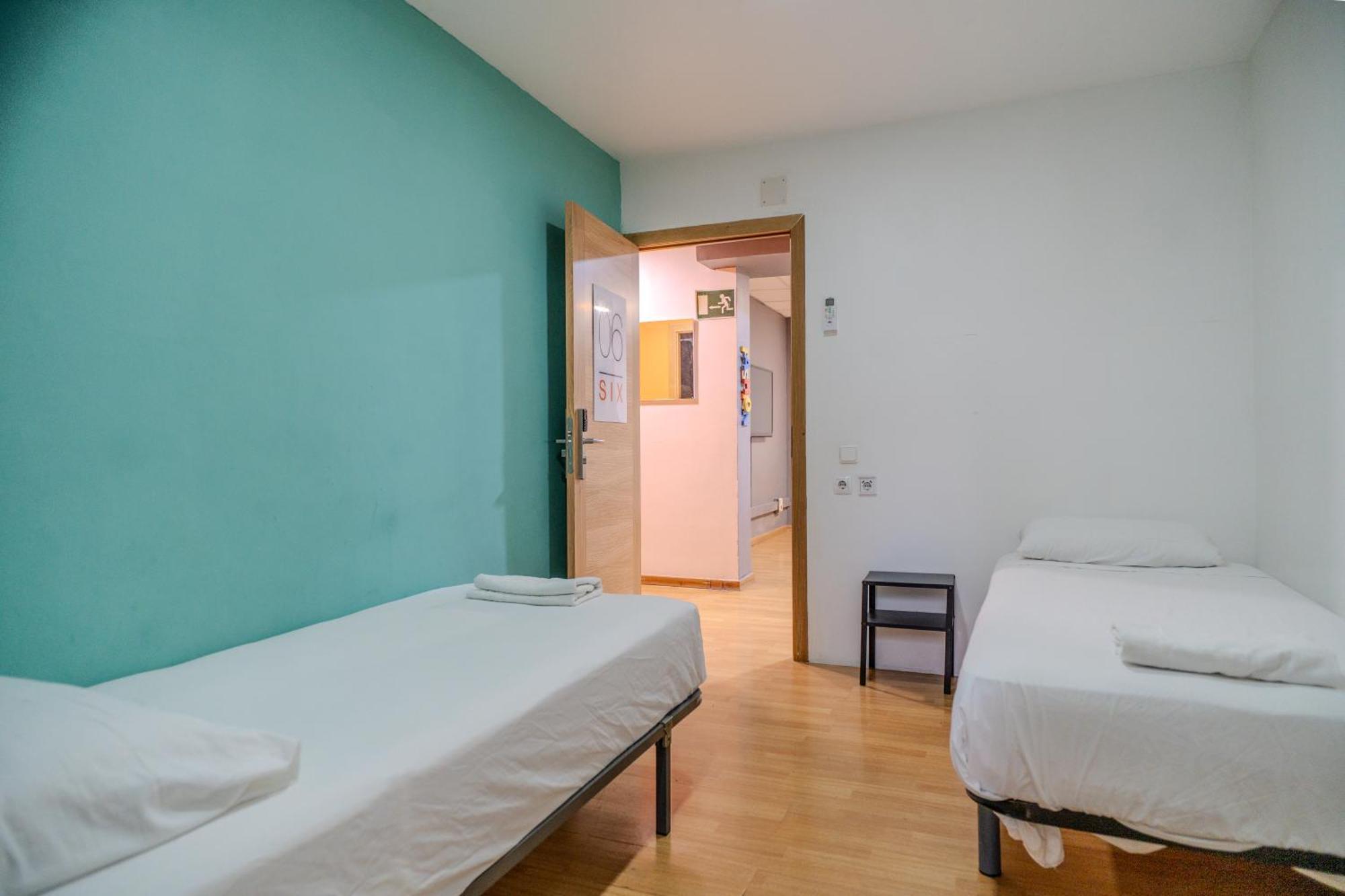 Holidaysbcn Rooms Barcelona Exterior photo